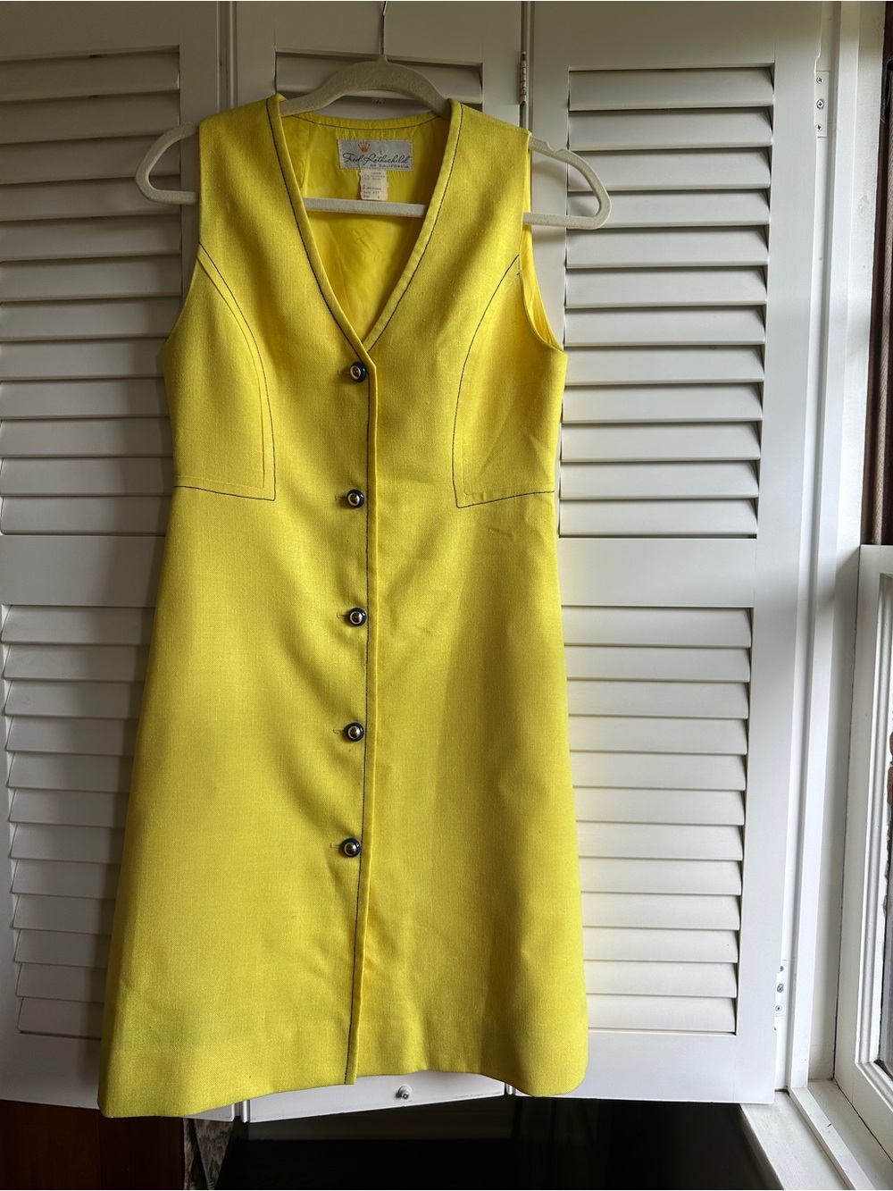 Blue and yellow catch a fellow 60’s Fred Rothschild of California dress